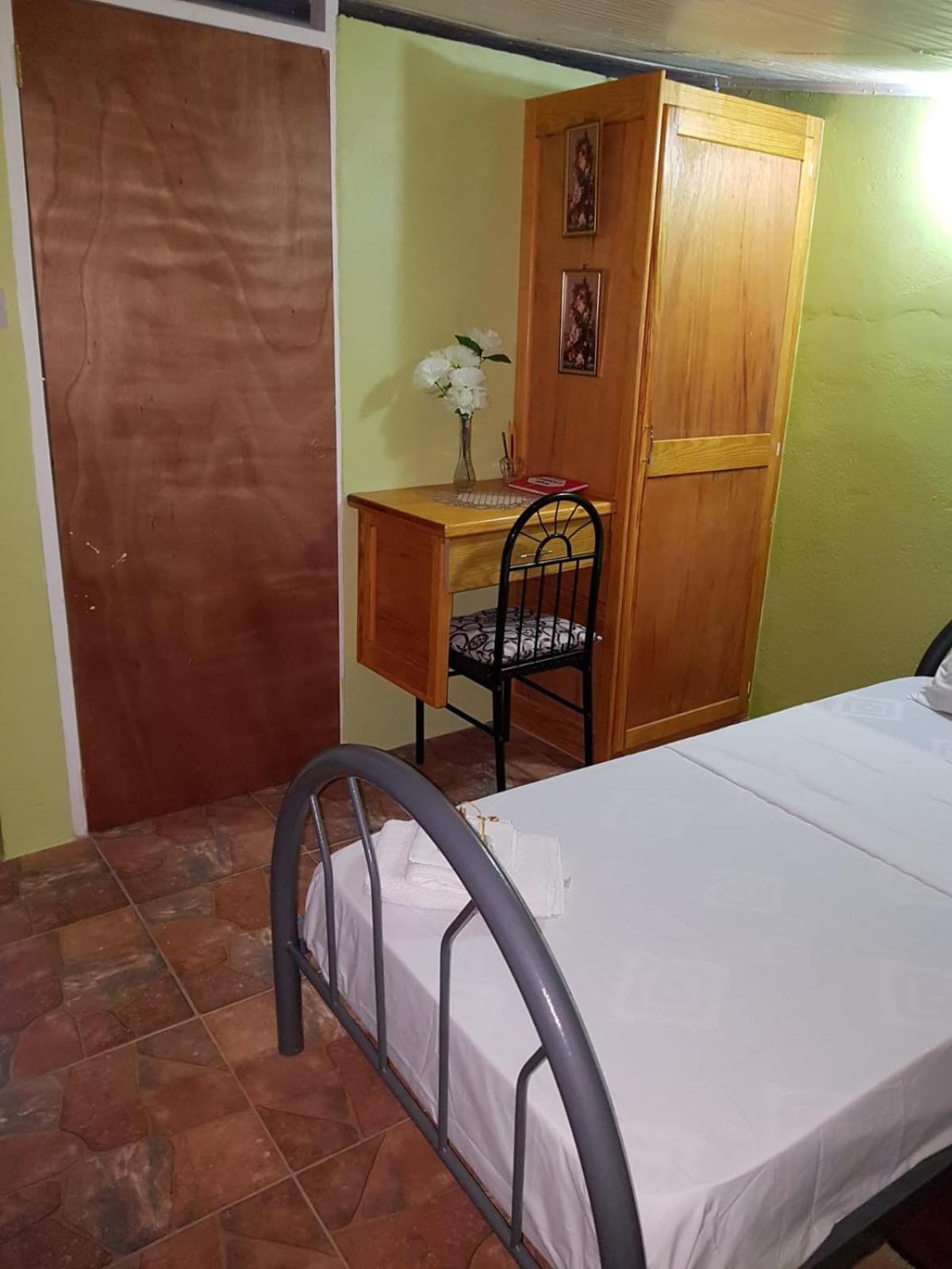 Salz Cozy Inn Roseau Exterior foto